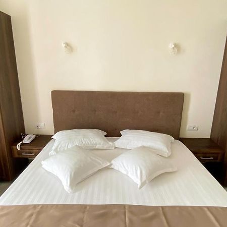 Hotel Decebal Neptun Extérieur photo