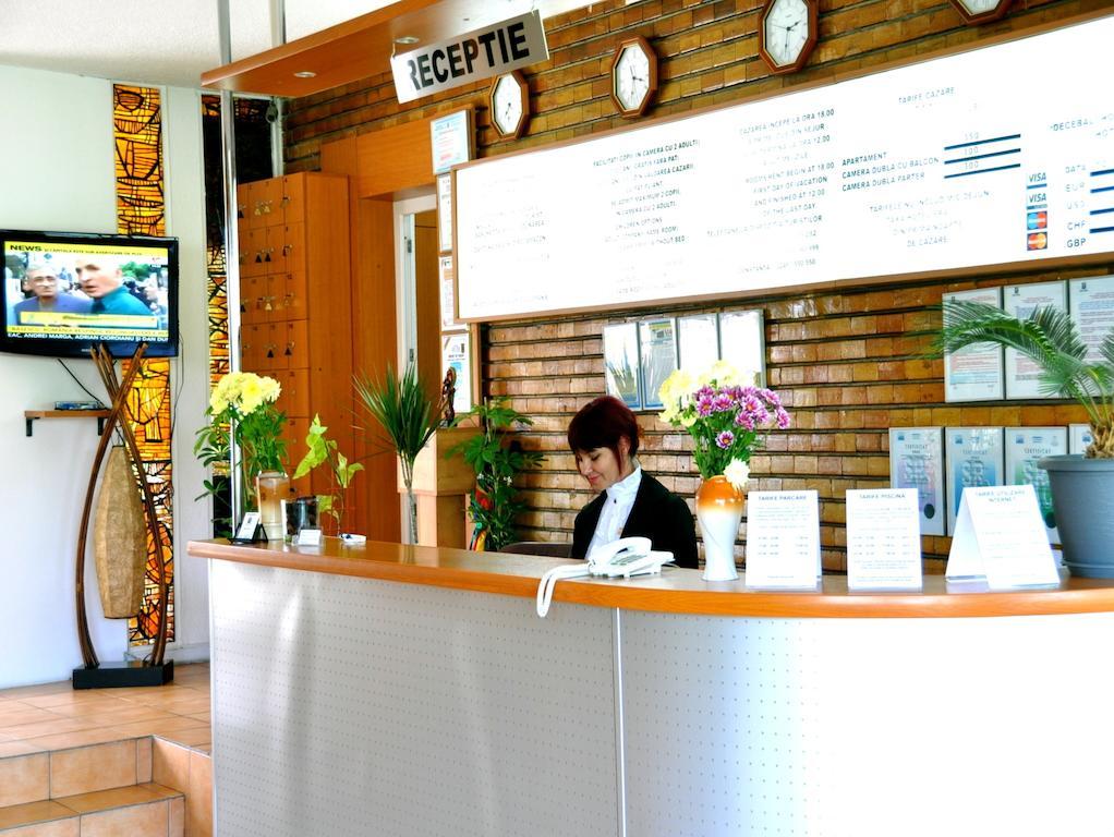 Hotel Decebal Neptun Extérieur photo