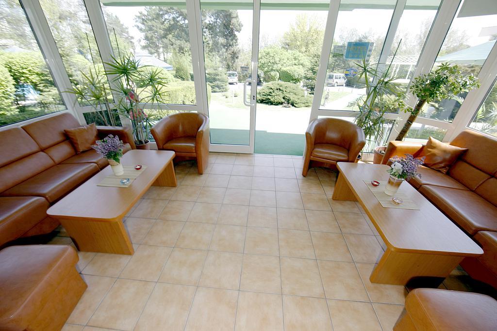 Hotel Decebal Neptun Extérieur photo