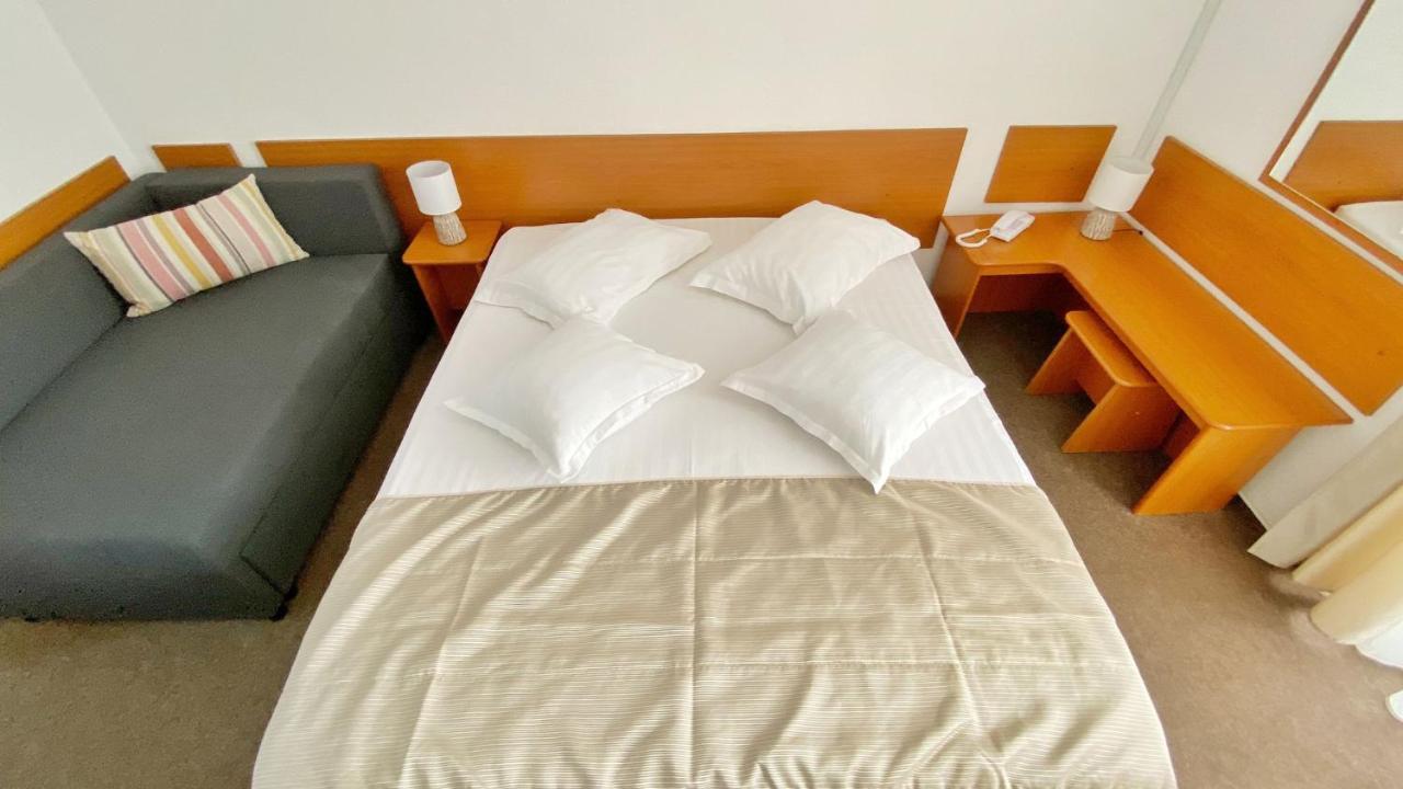 Hotel Decebal Neptun Extérieur photo